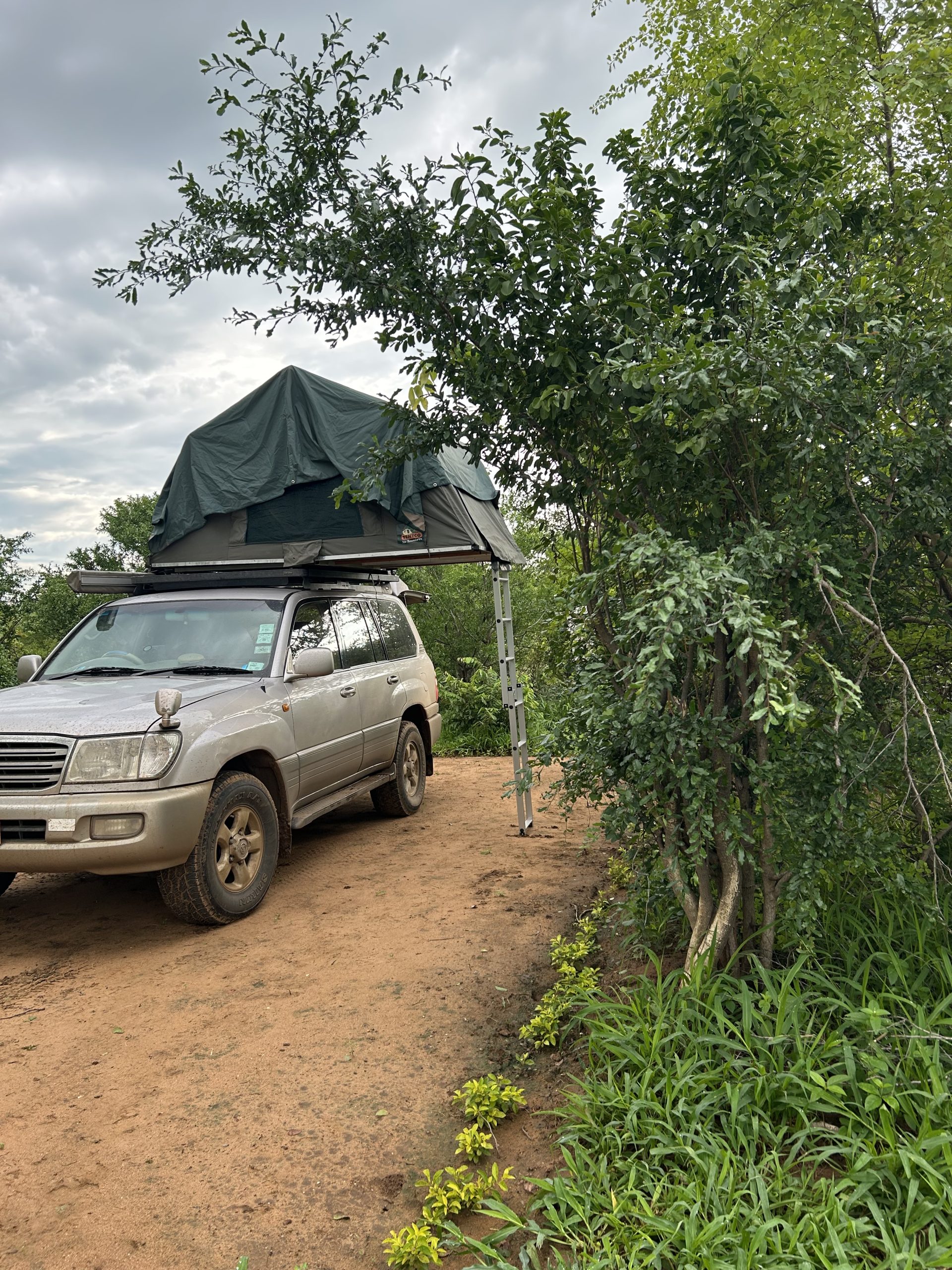 j10 camp sites kariba